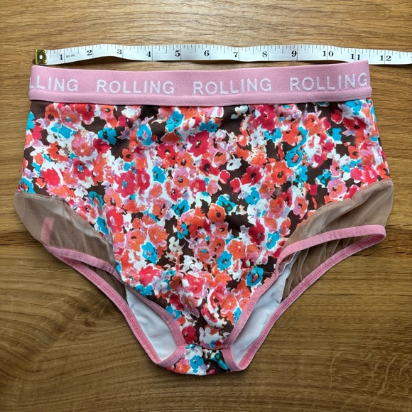 EUC Rolling Pole Shorts - Pink Floral - Size S - Picture 1 of 5